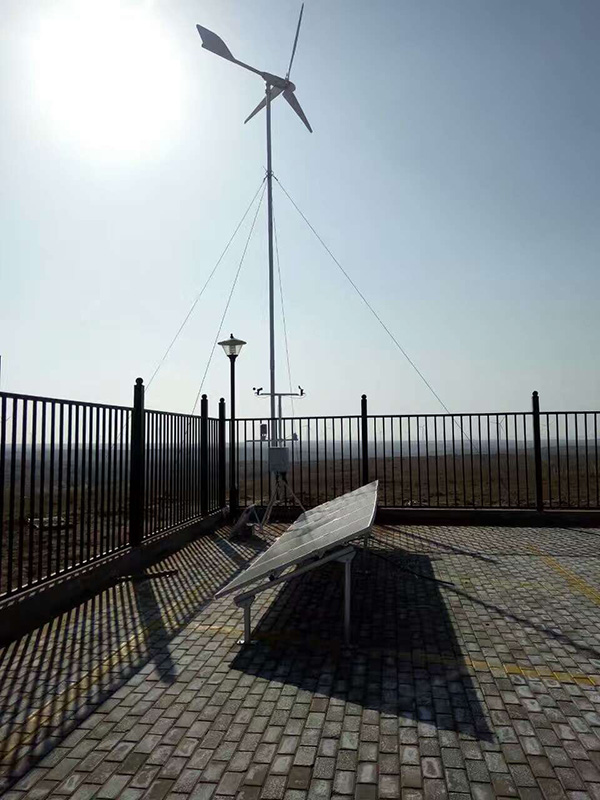 2.5KW 風(fēng)力發(fā)電機(jī)