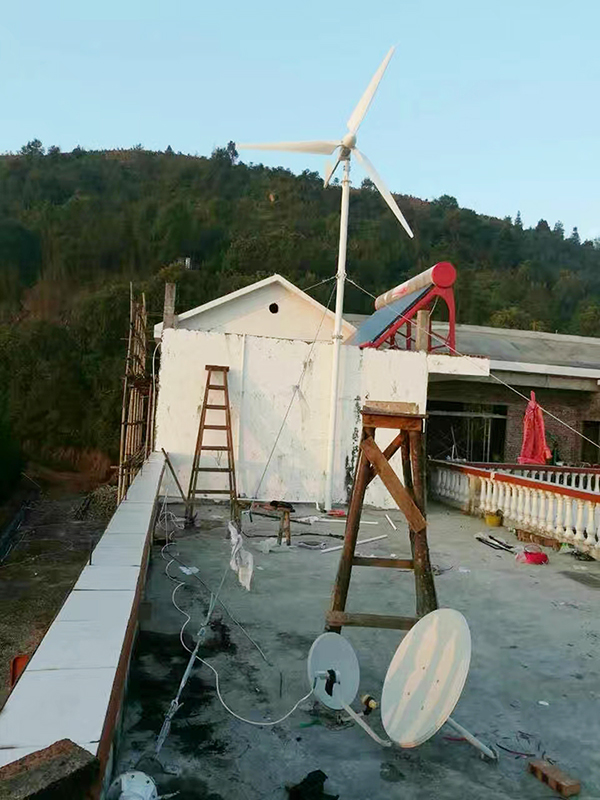 0.3KW 風(fēng)力發(fā)電機(jī)